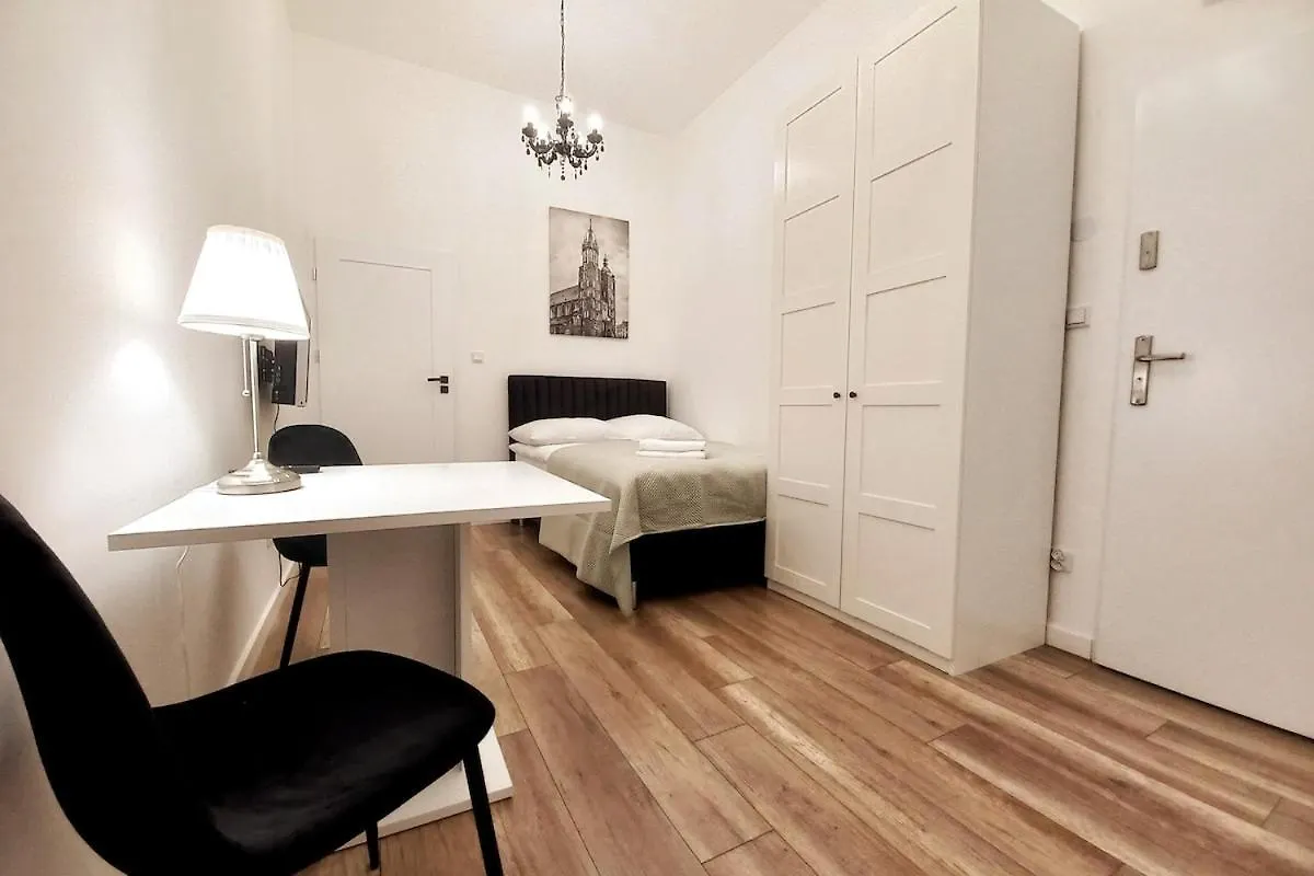 קרקוב Cozy Apartment By Wawel Castel - 1B 0*,  פולין